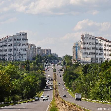 Vasile Alecsandri 60 Ap 49 Chisinau Exterior foto